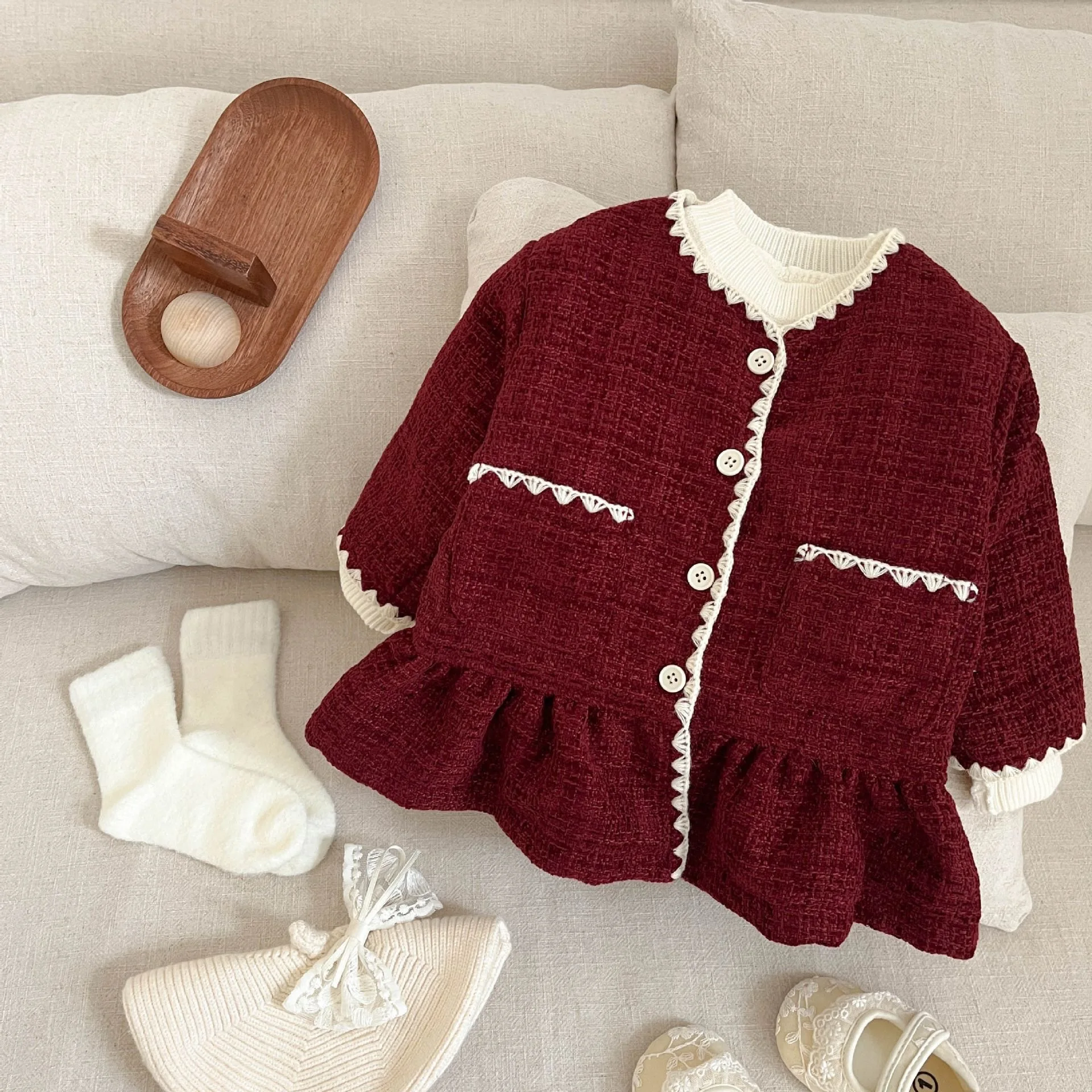 

Рождественское пальто для маленьких девочек, новое зимнее кружевное жаккардовое утепленное пальто для маленьких девочек, красное шерстяное пальто для маленьких девочек