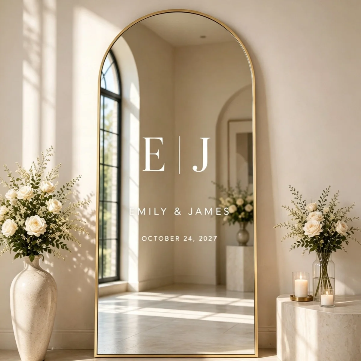 Customizable mirror decals and personalized entrance decorations for weddings, suitable for a variety of settings.