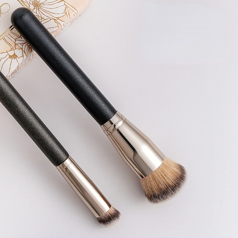 270คอนซีลเลอร์แปรงไม่มีแปรงเครื่องหมาย170 Foundation Brush ไม่กินแป้ง Newbie นุ่มเริ่มต้น Kuas Rias ปกเฮ้าส์