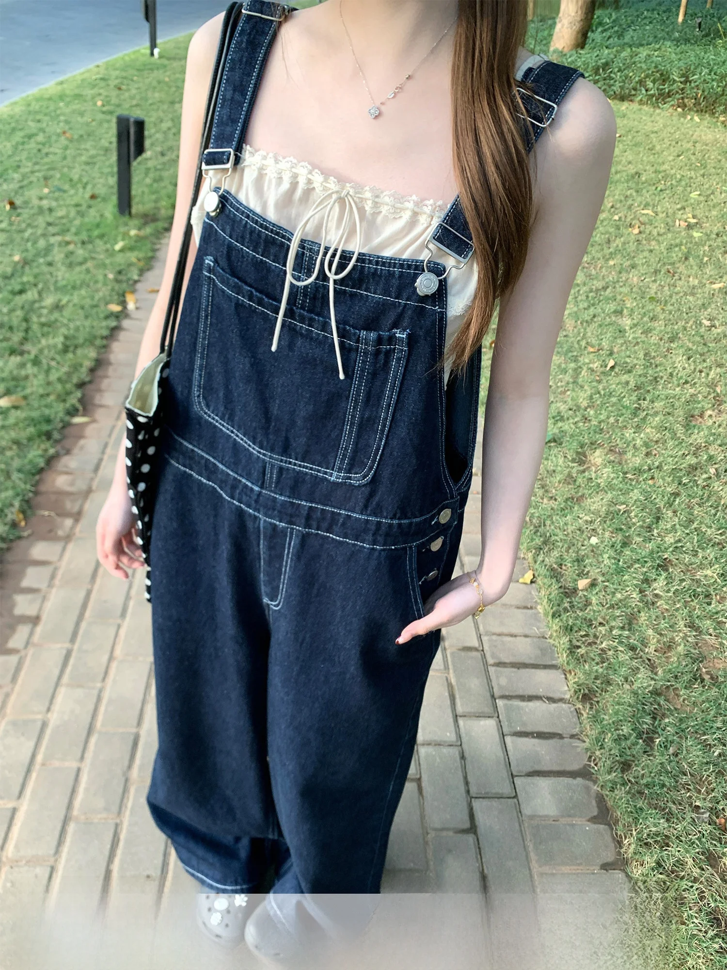

Loose Wide Leg Denim Overalls Women's New 2026 Vintage Sle Covering Meat Slimming Pants l Waist Pure Color Everyday Wear
