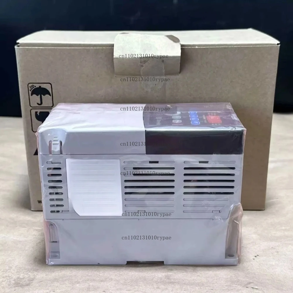 Servable frequency converter 22B-D4P0N104, 1.5 kW