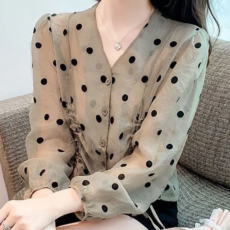 Vintage Polka Dot Printed Shirt 2022 Spring Summer Waist Shirring Puff Sleeve Fashion Casual V-Neck Blouses Women\'s Clothing