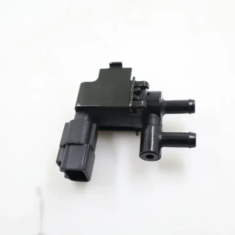Original New 90910-13004 90910-13005 192000-3101 Vapor Canister Purge Valve For 4Runner Camry Celica Corolla MR2 Paseo T100