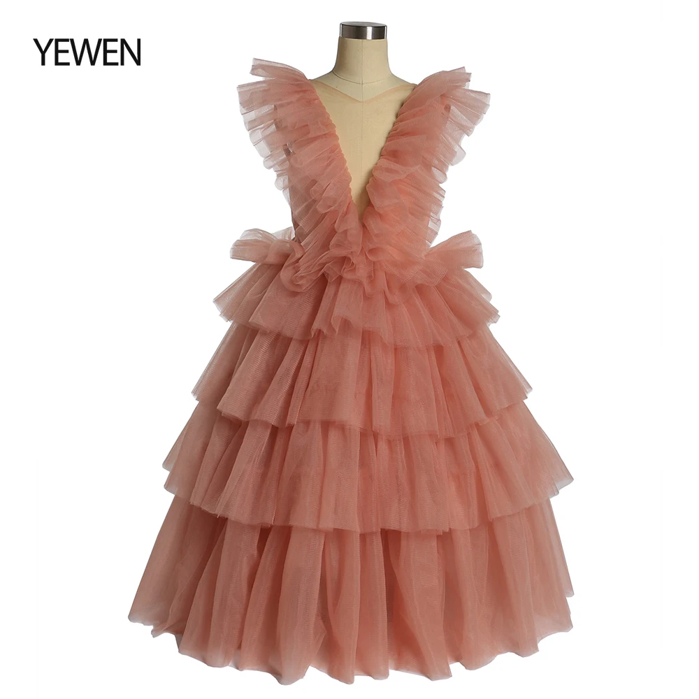 

Pink Ruffles Little Flower Girls Dresses for Weddings Baby Party Children Images Dress Kids Photoshoot Baby Shower YEWEN