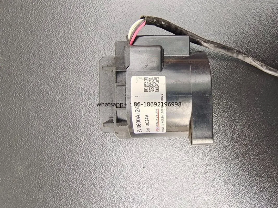 nouveau-contacteur-haute-tension-dc-pour-energie-nouvelle-evr600a-24s-relais-evr400a-as