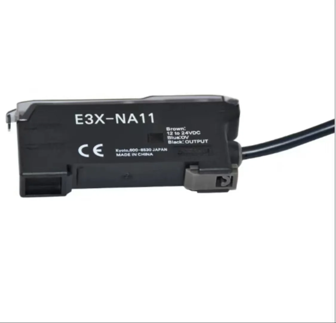 

E3X-NA11 NPN New Optical Fiber Amplifier Sensor Photoelectric Sensor High Quality