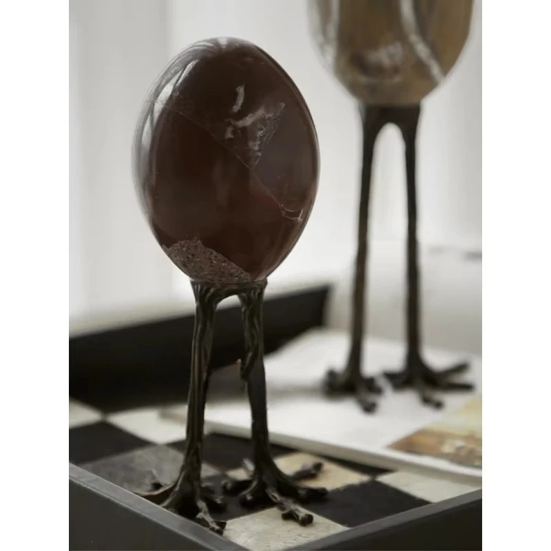 Luxury Natural Marble Egg Shaped Decor for Table and Shelf Vintage Claw Shaped Home Ornaments for Living Room Bedroom Cabinets