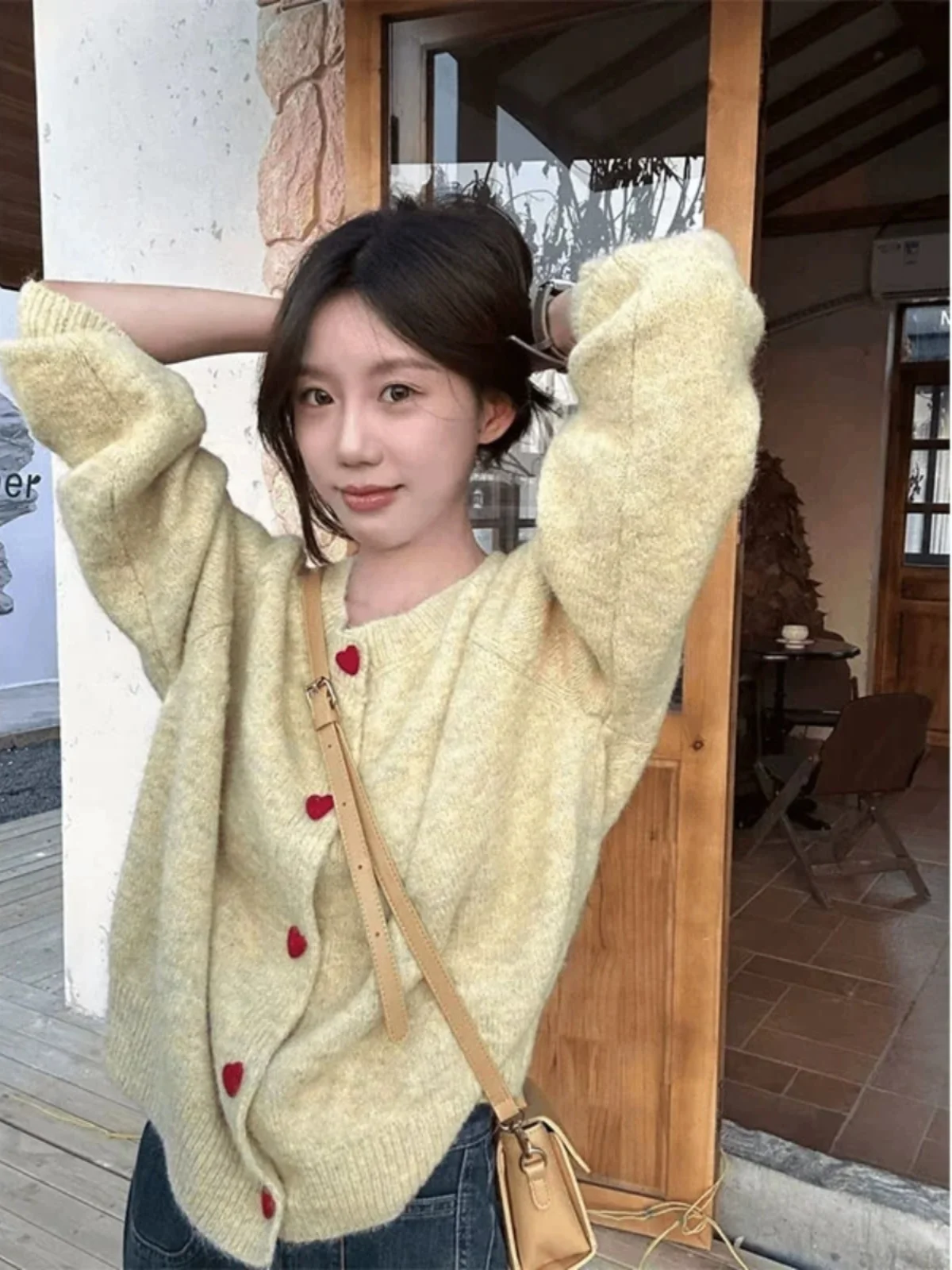 

Korean Sle Soft Cozy Heart Button round Ne Knitwear Women's Autumn New Design Lazy Loose Knitted Open Cardigan