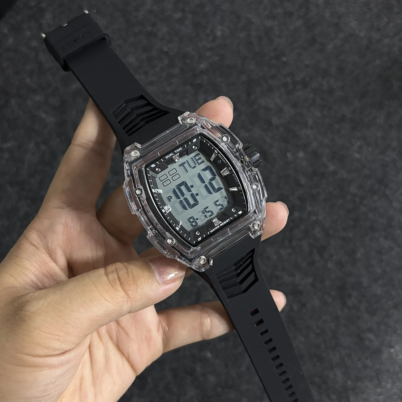 Fashion Digital Watches for Man Outdoor Sports Calendar Waterproof Rubber Strap Casual Student Men's Electronic Watch