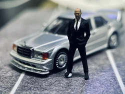 1:64 Model Car Scene With Suit Driver Jason Garage Diorame Figures