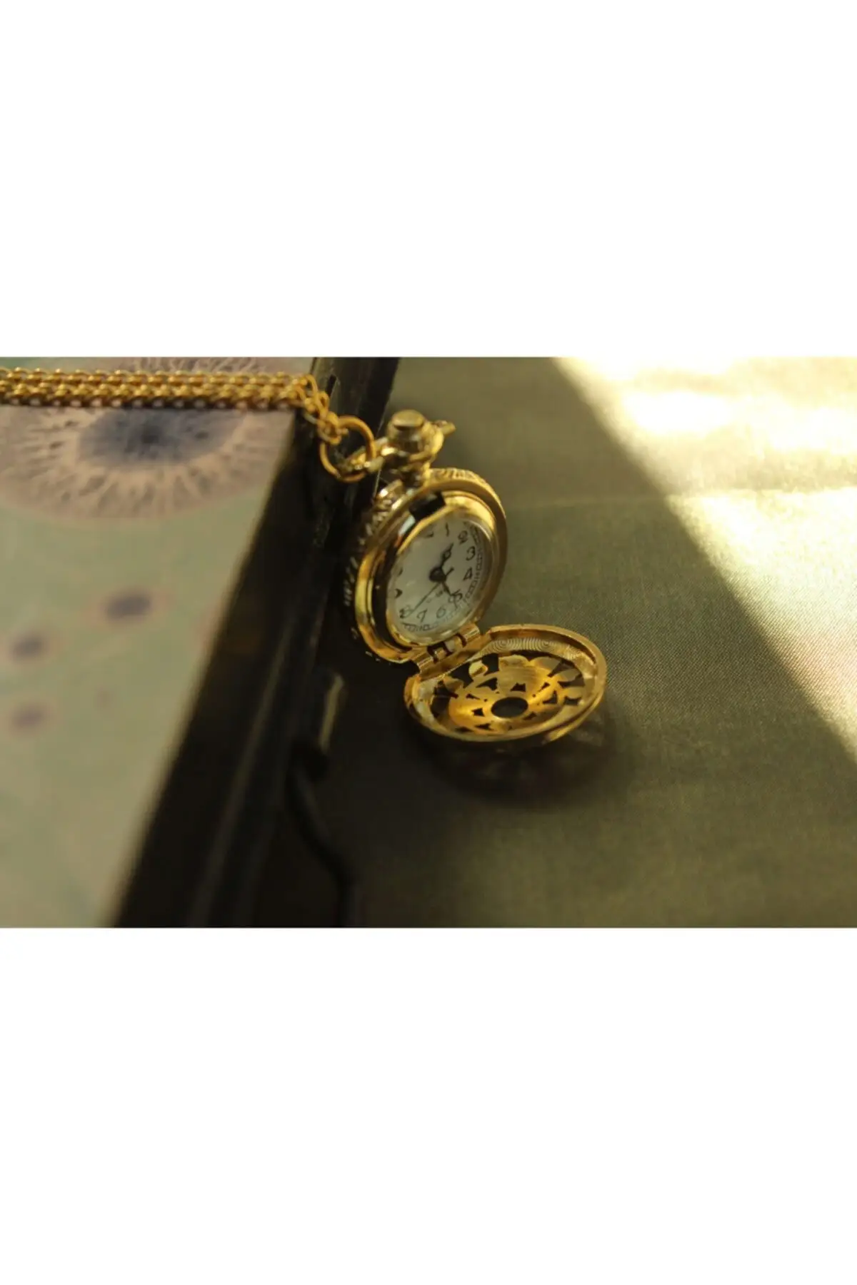 Uras Butterfly Figure Brass + Steel Pocket Watch Vintage Watch Men Women