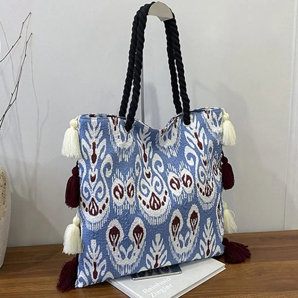 Borsa tote con nappa di grande capacità Borsa a tracolla in stile etnico con frange in tessuto Modello geometrico con coulisse Borsa bohémien estiva