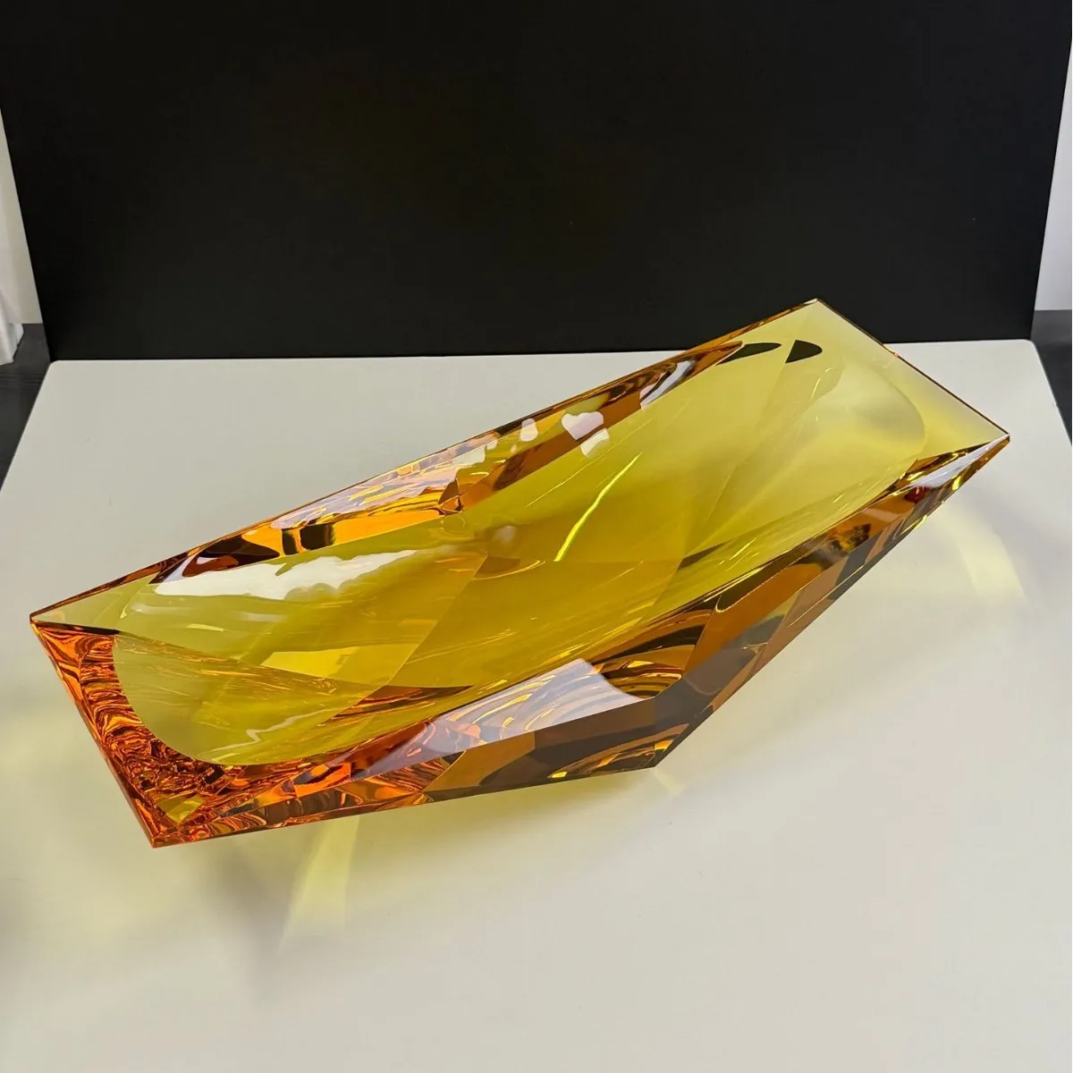 Multi-faceted crystal glass yellow rectangular living room large storage plate light luxury furniture decoration business gift