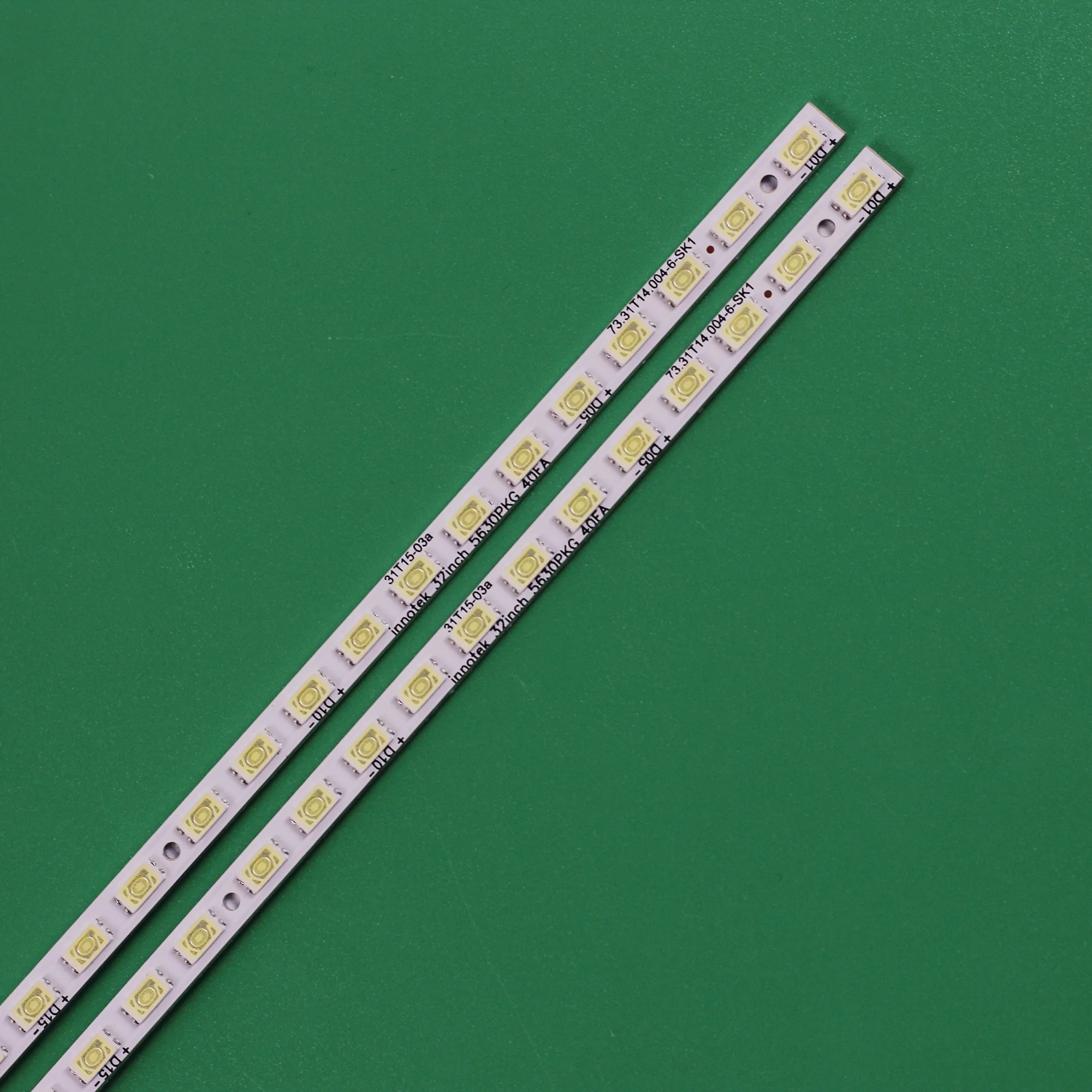 新しい 2 個 * 40LED 361 ミリメートル LED ストリップ 31T15-03 31T15-03a innotek 32 インチ 5630PKG 40EA 73.31T14.004-6-SK1 T315XW06.V.3 32LV3700