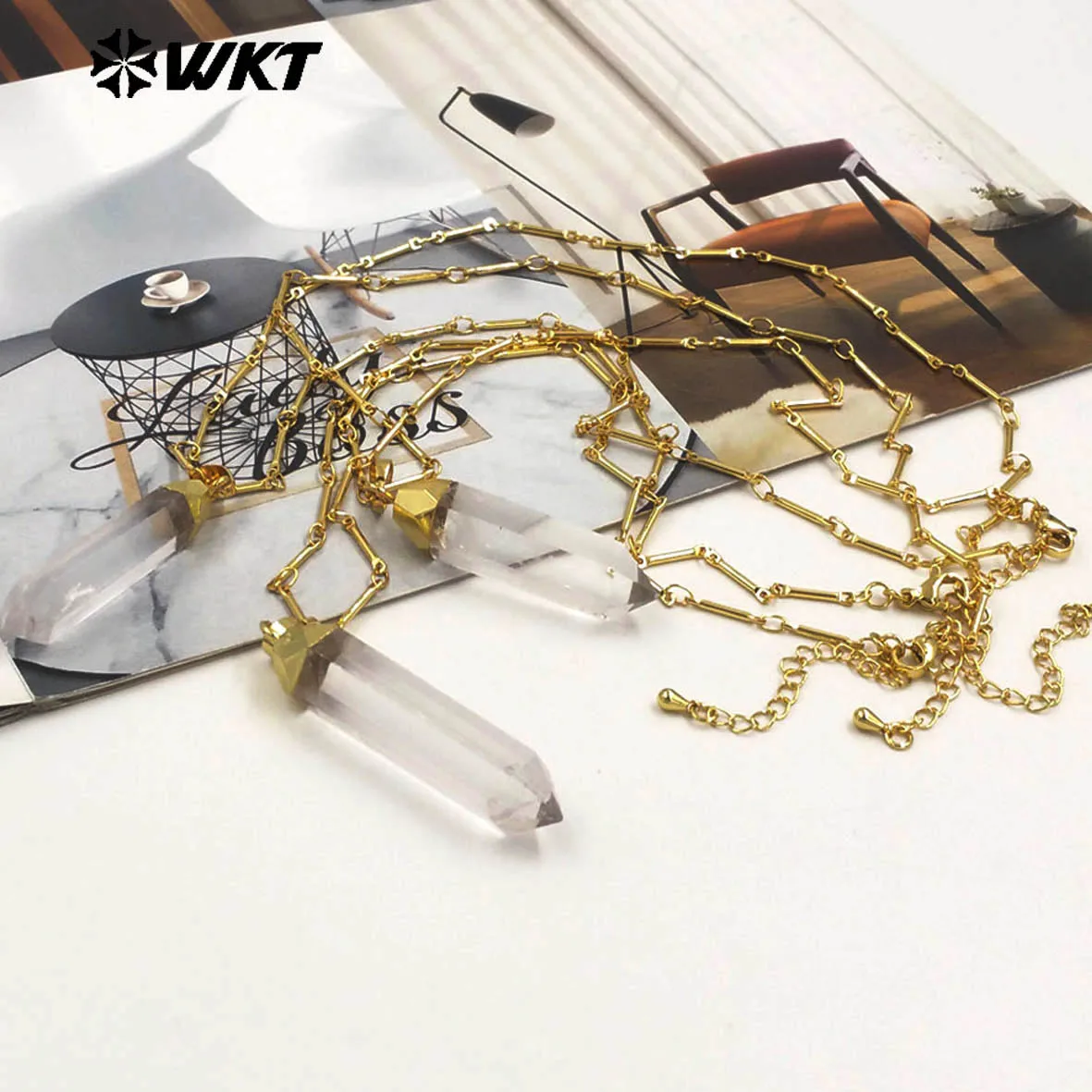 

WT-N1490 High Quality Natural Crystal Quartz Stone Charm Necklace With Gold Electroplated Classical Style For Jewelry Gift