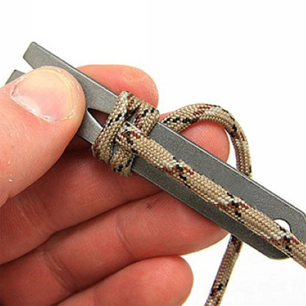 

5pcs Mini Crank Crowbars Stainless Steel Pry Bars Nail Puller Keychain Charms Pocket Tool Camping Hiking Outdoor Gear Compact
