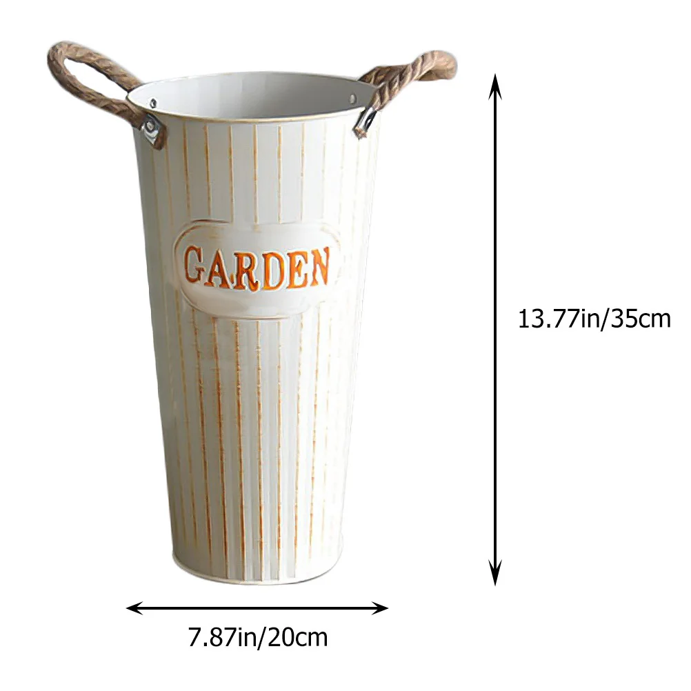 Рисунок 2 - Металлическое ведро для цветов в стиле ретро