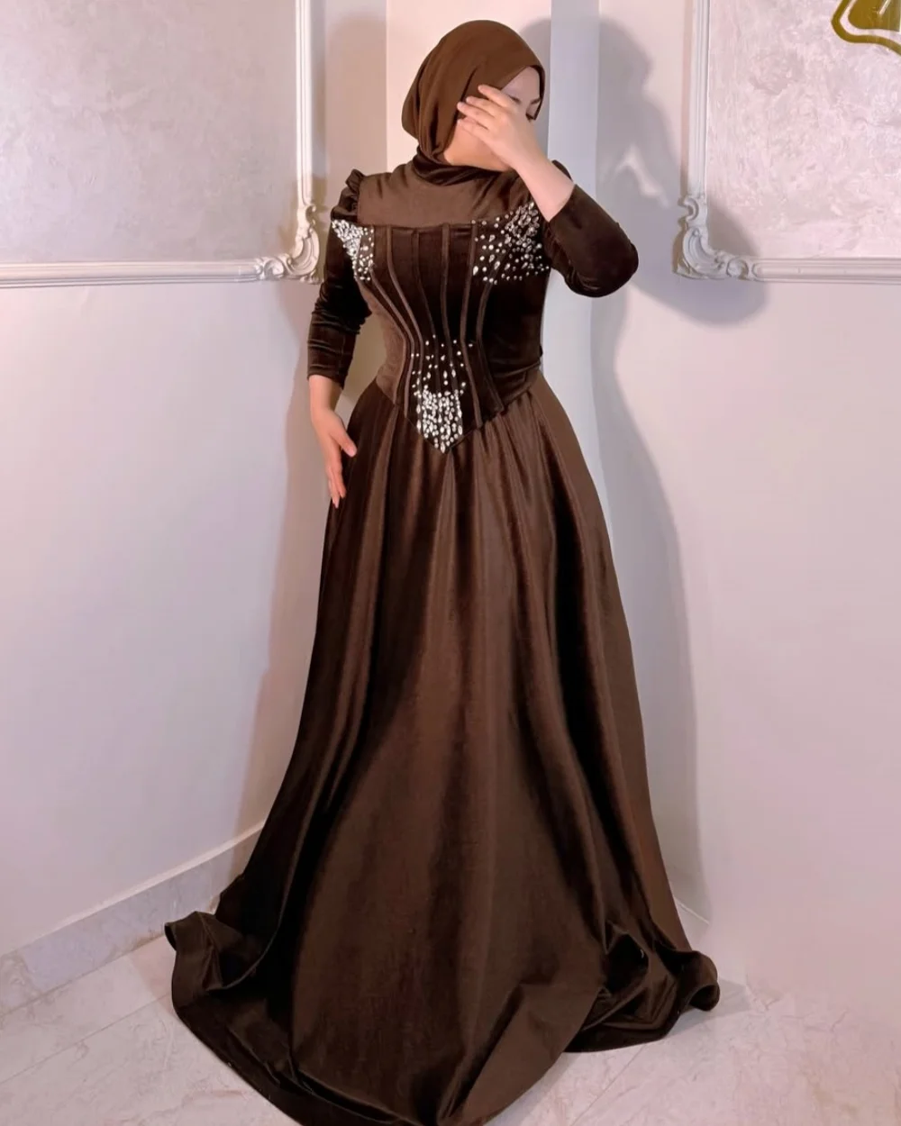Customized Modern Style Fashion Rhinestone Ruched A-line High Collar Long Dresses Evening Dresses Sizes Available Matching Retro