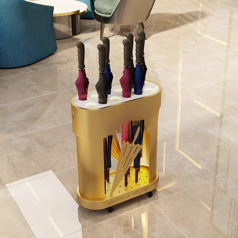 Umbrella rack, umbrella storage rack at the entrance of the commercial line in the hotel lobby