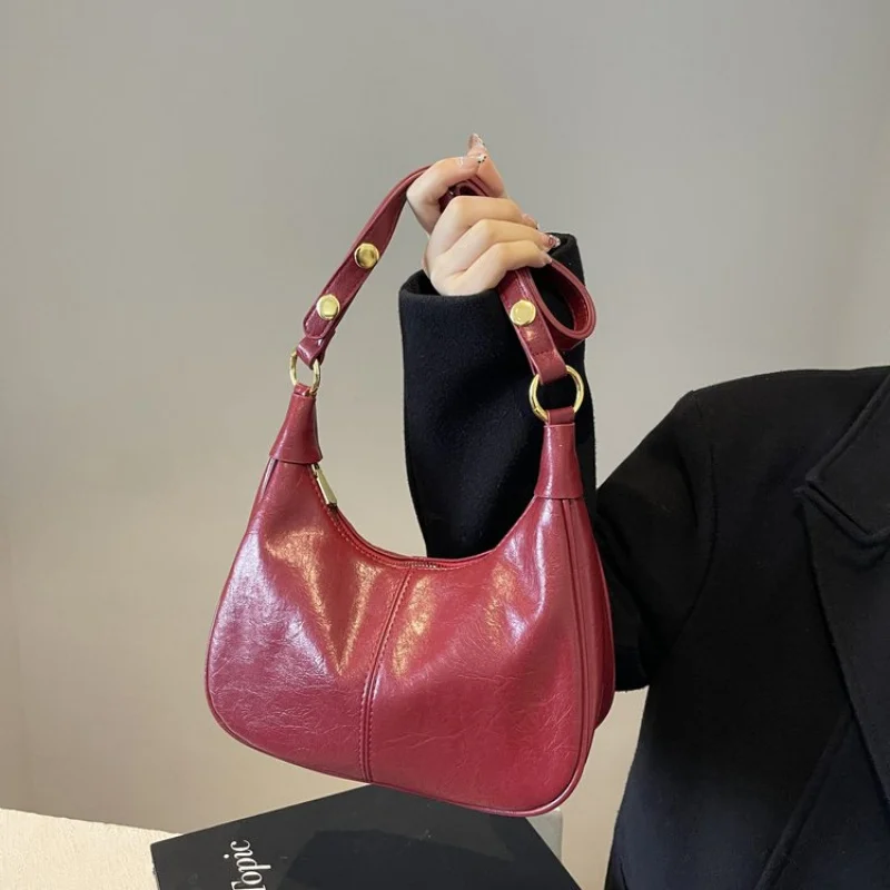 

High-End Women's Messenger Bag Made Of Premium Leather Boasting Paris Vintage Neat Spacious Soft Daily Style​