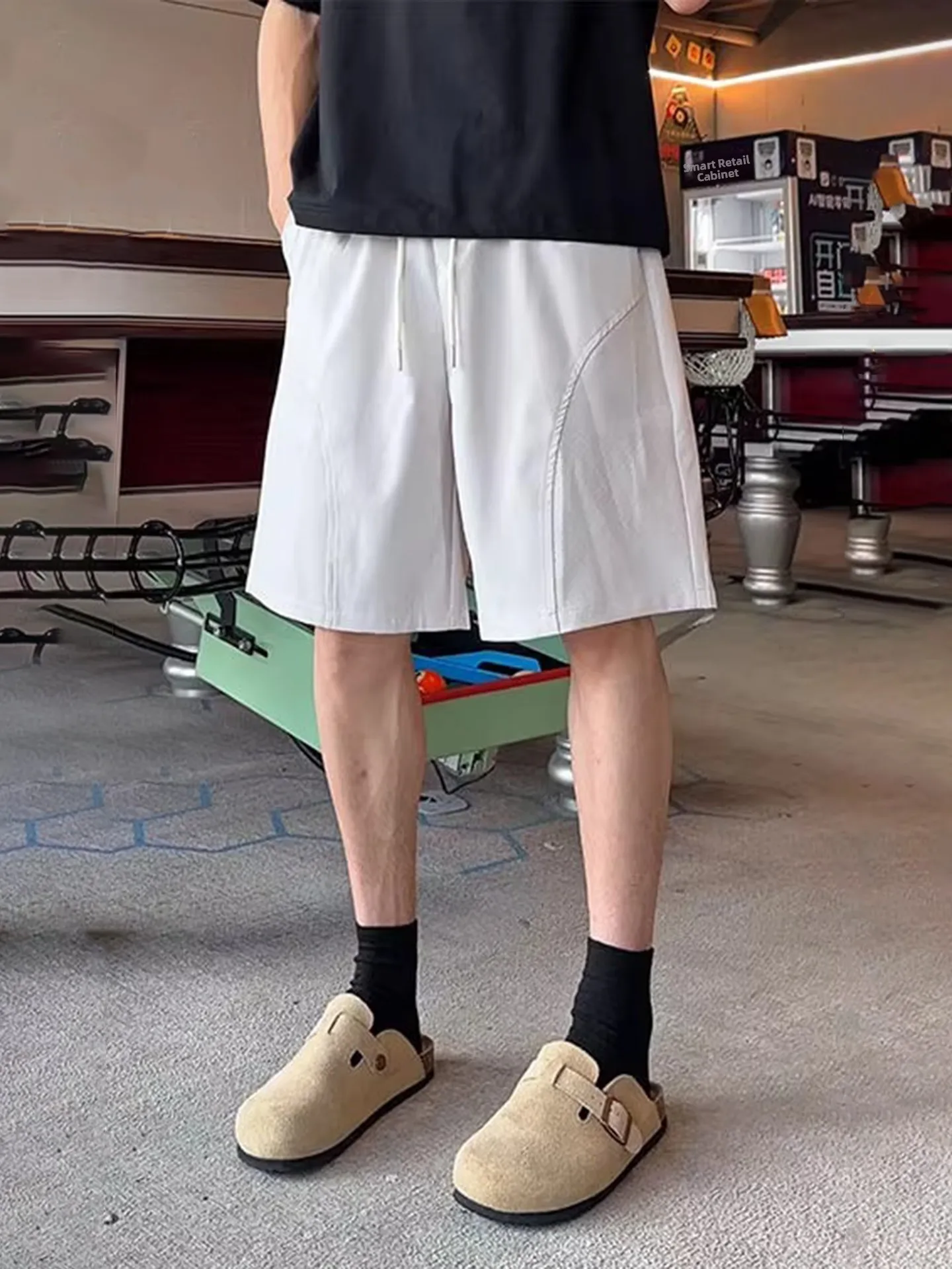 

Мужские летние шорты из ледяного шелка с лазерной обработкой, тонкие, в американском стиле, с боковыми разрезами, длиной 5 дюймов, для пляжа, спорта и активного отдыха, свободного кроя, со средней посадкой на талии