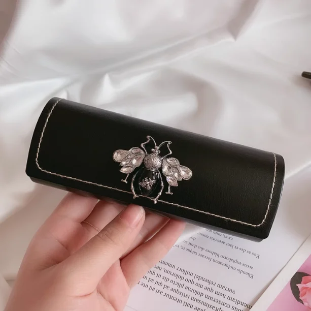 

Hot fix Leather Glasses Case For Women Waterproof Hard Frame Eyeglass Case Reading Glasses Box Eyewear Spectacle Cases B1