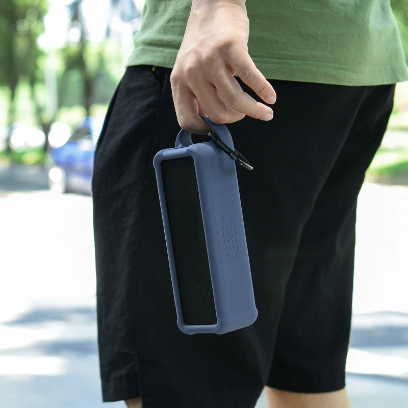 Portable Speaker Case with Metal Buckle for Anker Soundcore 2 Speaker Silicone Case - view 4