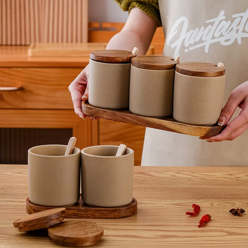 Simple walnut health pottery spice jar kitchen spice box household moistureproof sugar salt shaker with wooden spoon combination
