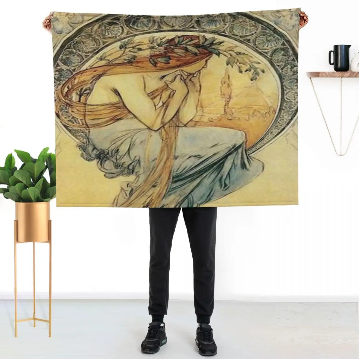 Alphonse Mucha Vintage Art Throw Blanket Nap Thins Hair Luxury Thicken Furry Soft Plaid Blankets
