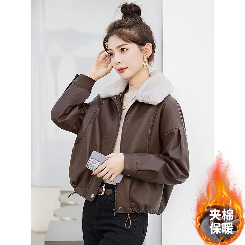 New in Jacket Detachable Fur Collar Women Coat 2025 Winter New Loose Small Short PU Jacket Hem Drawstring Designs Windproof Warm
