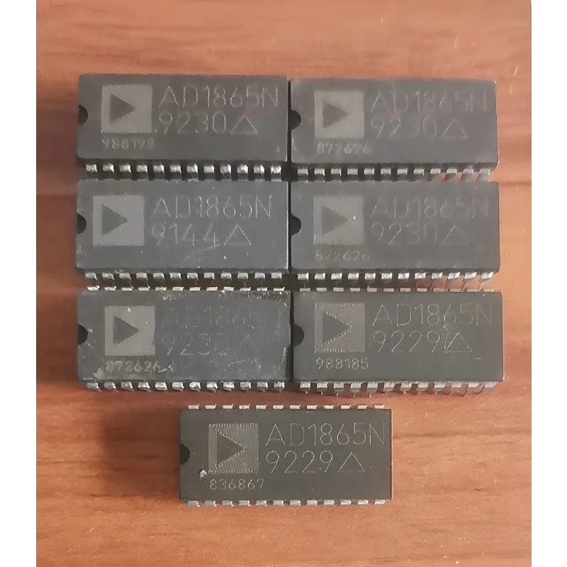 

AD1865N disassembly genuine spot audio IC optional pairing