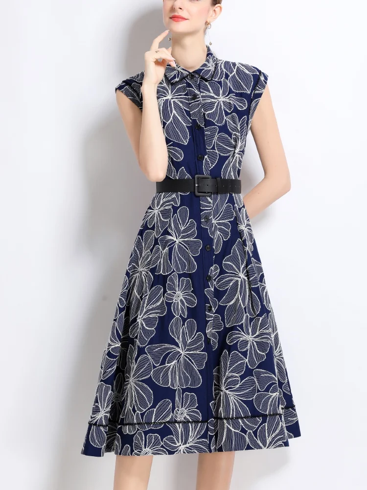 Nieuwe zomer mouwloze revers geborduurde print halflange jurk met enkele rij knopen dames vintage elegante slanke taille runway-jurk