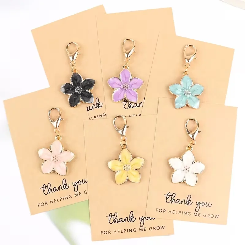 6-Piece Set of Elegant and Charming Flower Keychains, Featuring a Chic Cherry Blossom Design, 2D Flat Durable Keychains, Suitable as Gifts for Birthdays, Weddings, and Festivals; Fashionable
