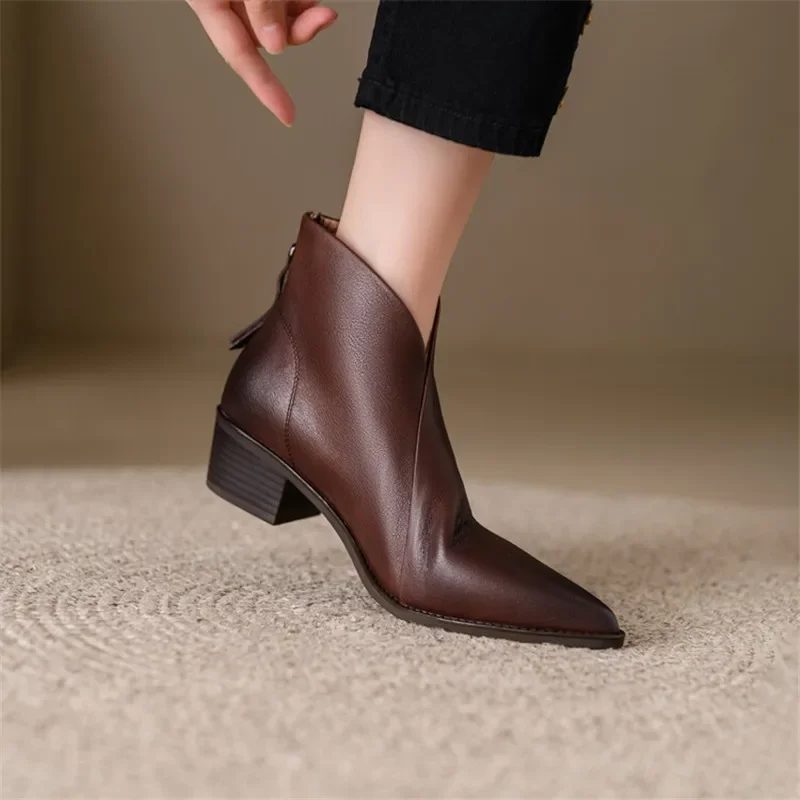 New Women Genuine Leather Ankle Boots Pointed Toe Chunky Heel Boots for Women Winter Fashion Short Boots Concise Women Boots