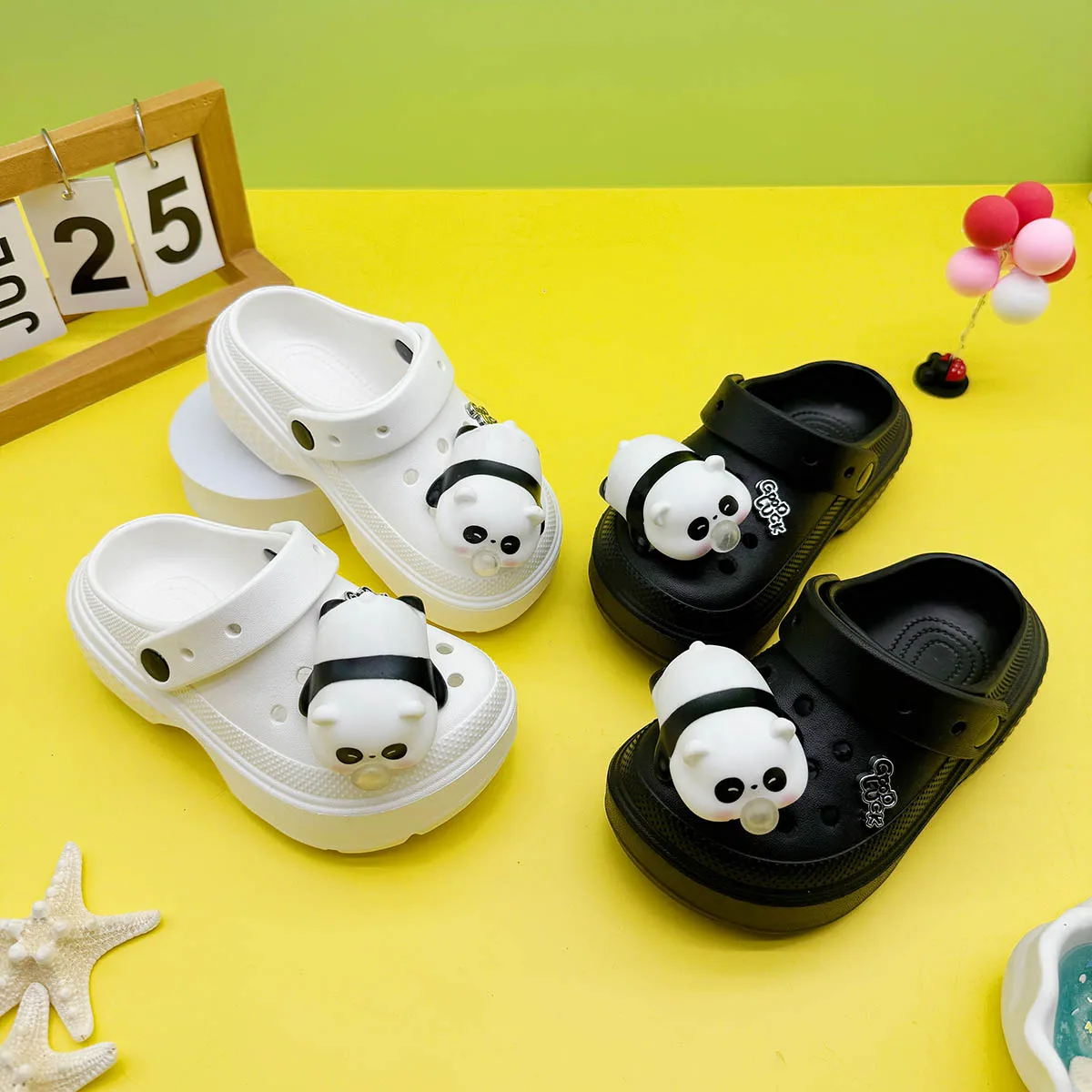 New Style Cartoon Bubble Panda Clogs for Boys and Girls, Soft-Soled Non-Slip Closed-Toe Sandals 2310