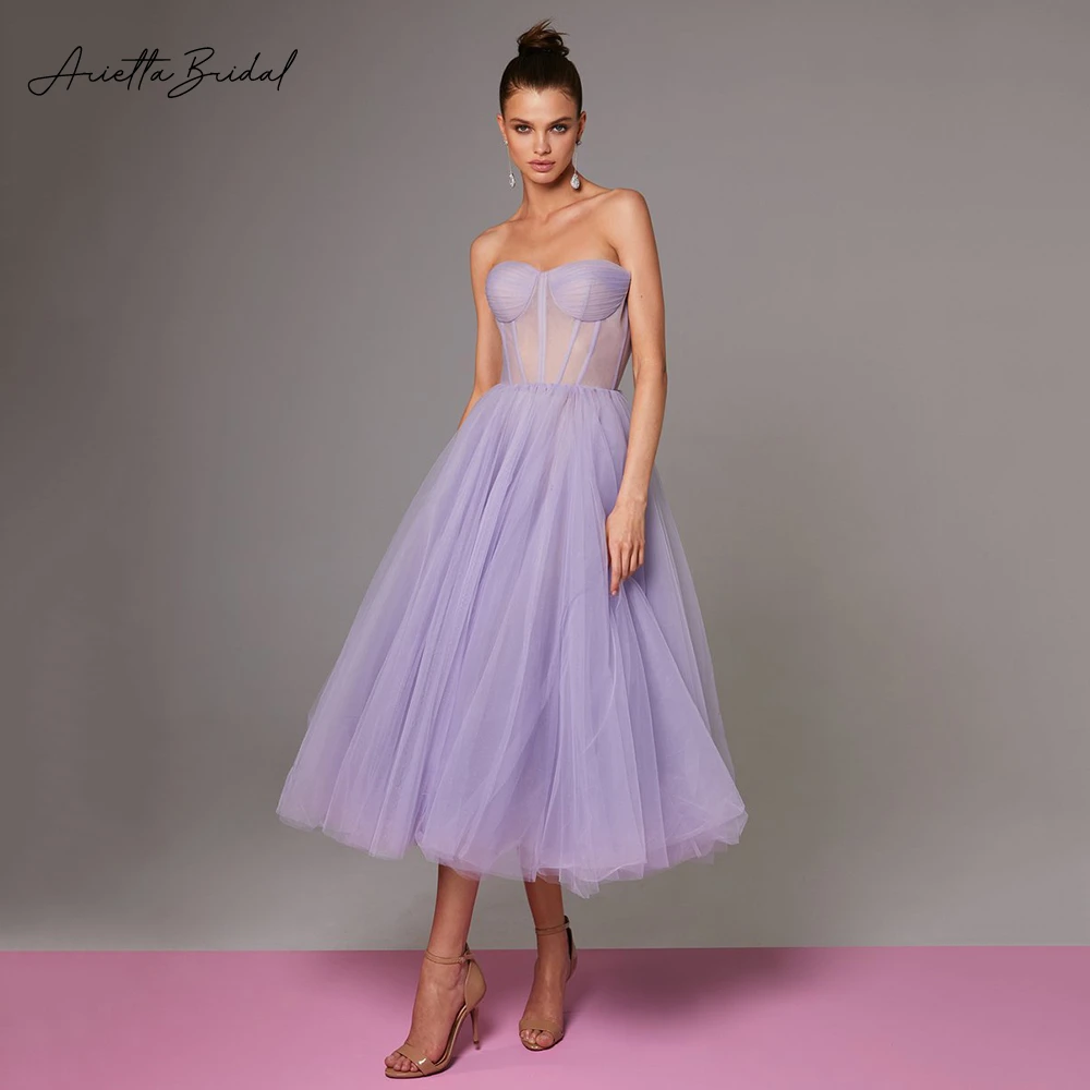

Arietta Simple Lavender Tulle Midi Prom Dresses Strapless Sleeveless Illusion Corset Tea-Length A-Line Wedding Party Gowns