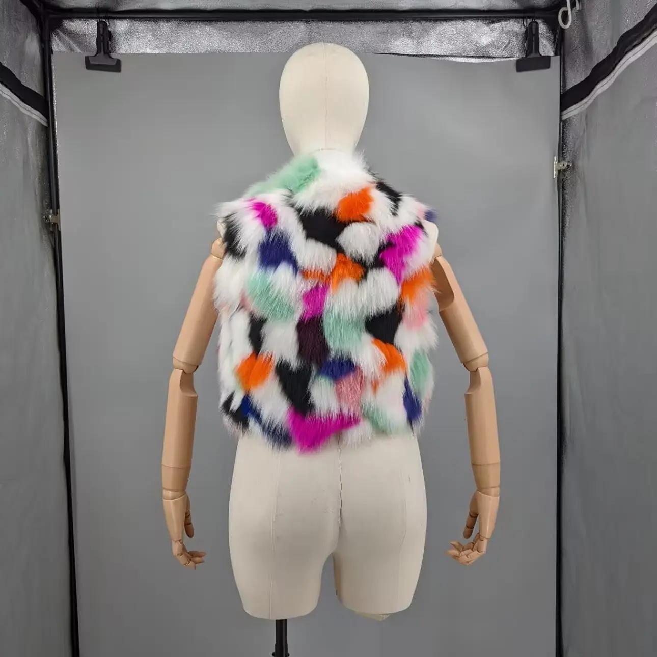 Women Colorful Rainbow  Real Fox Fur Vest V Neck Sleeveless Fluffy Mid Length Fashion Multicolor Fur Gilet Street Outerwear41153