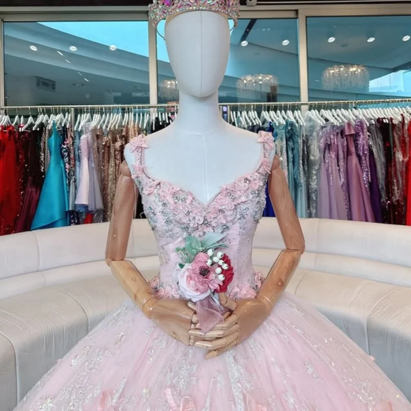 

Shiny light pink Quinceanera Dress off-shoulder glitter 3D flower decal Long tail vestidos de 15 Quinceanera ﻿Customize