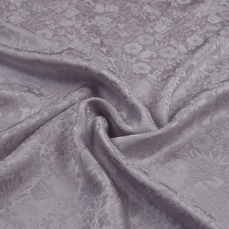 The fabric for new Chinese-style upper garment Hanfu and cheongsam made of narrow silk with blossom patterns