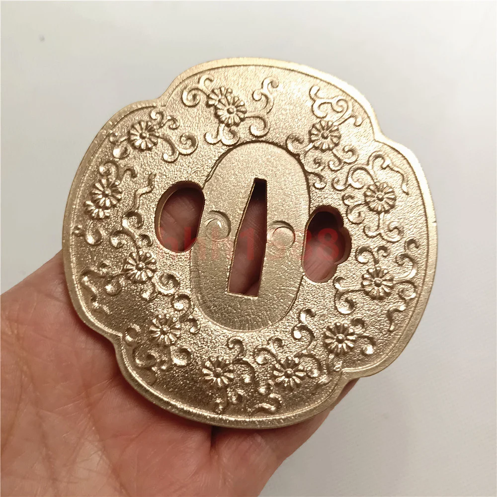 Imagem -04 - Cobre Tsuba Guard Handguard para Samurai Japonês Katana Nice Brass Fittings Parts Real Japão Latão para Samurai Alta Qualidade