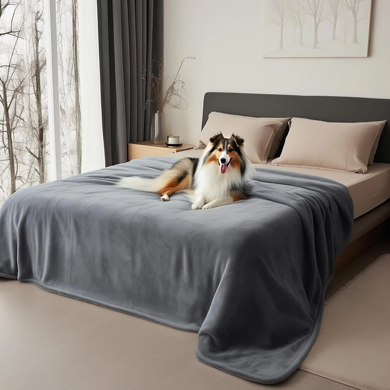 Waterproof Blanket for Bed Sofa Couch, Water Resistant Blanket，Reversible Leakproof Bed Cover for Adults Elderly Pets