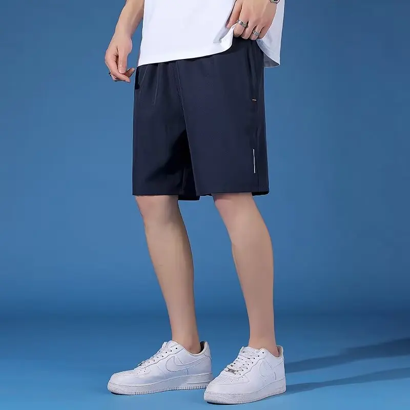 

Summer New Arrival Sports Shorts Men New Comfortable Elastic Waist Clothing Male Breathable Short Trousers