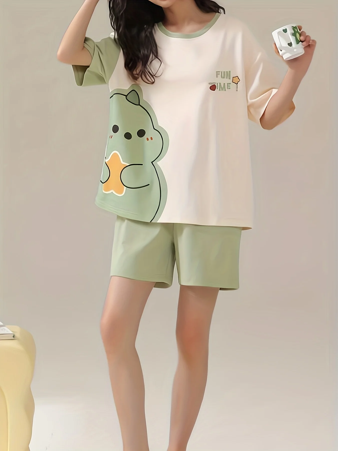 2026 Sommer Damen Pyjama-Set mit süßem Dinosaurier-Print – Bequemes, atmungsaktives, schnell trocknendes Kurzarm-Oberteil & einfarbige Shorts Loungewear