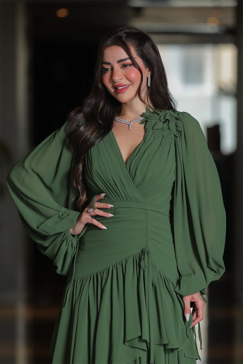 Bella Green Long Sleeve Party Dress V-neck A-line Tiered Ruffle vestidos de fiesta Chiffon Beading Floor-Length 2024فساتين سهرة