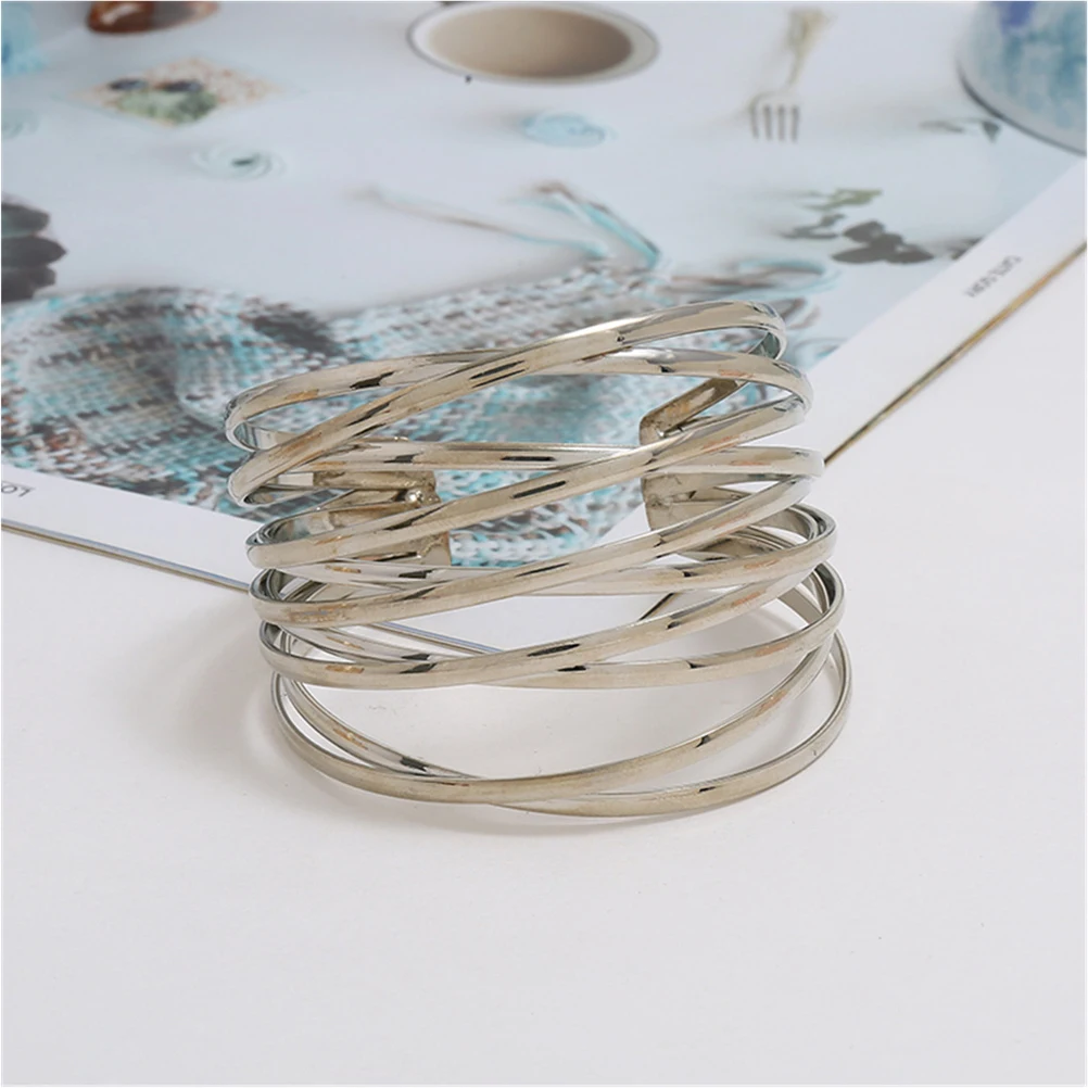

4 Pcs Metal Hand Jewelry Women's Bracelets Alloy Multilayer Bangle Jewellery