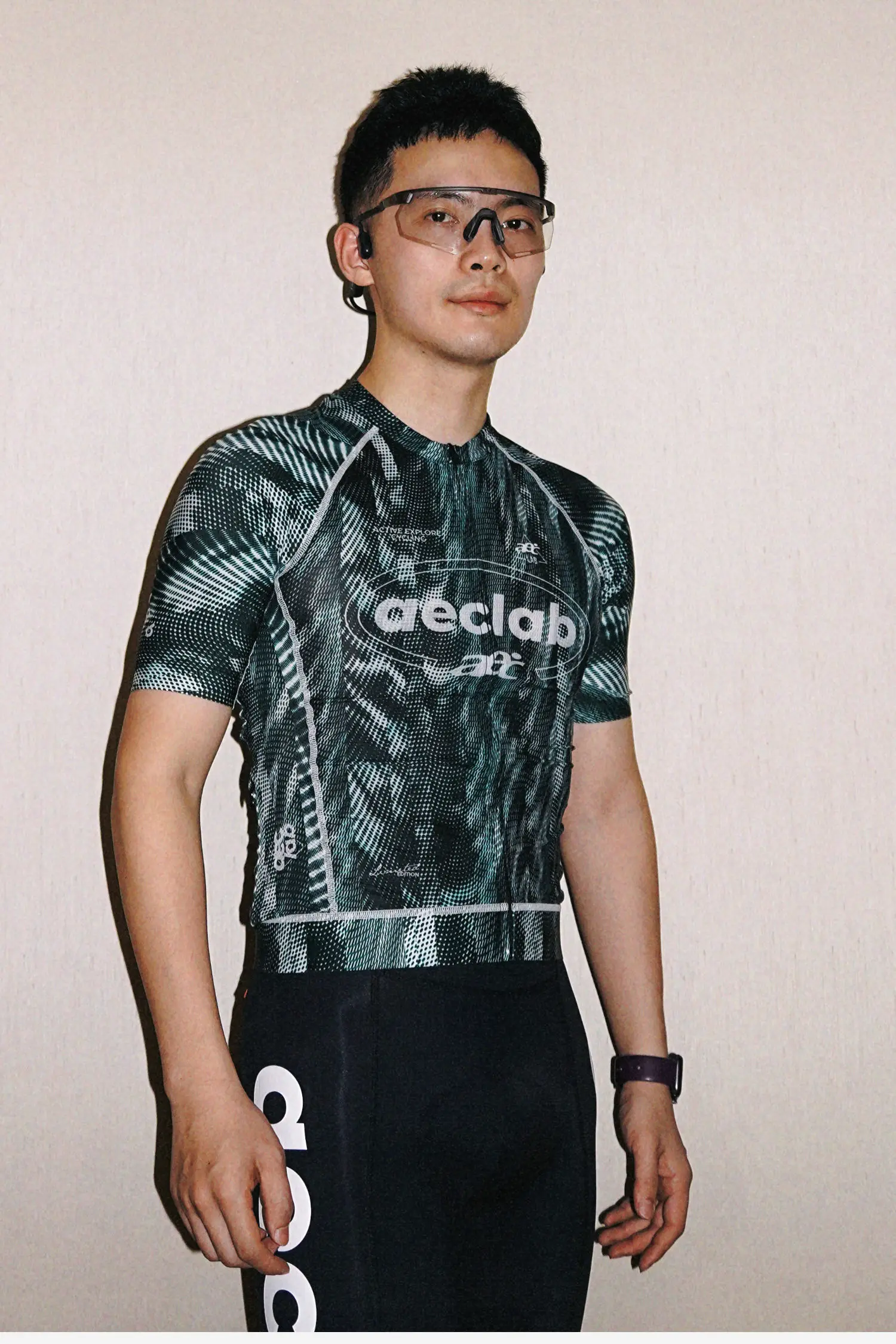 AEC Radtrikot Sommer Kurzarm Fahrradoberteil 2026 Neu Rennrad MTB Kleidung Hochelastisch YKK Reißverschluss hinten 3 Taschen – Detail 25