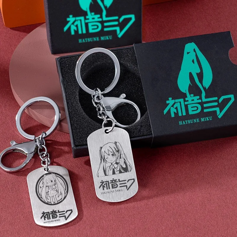 

New Hatsune Miku anime kawaii peripheral keychain chain character pendant miku cute cartoon metal schoolbag pendant holiday gift