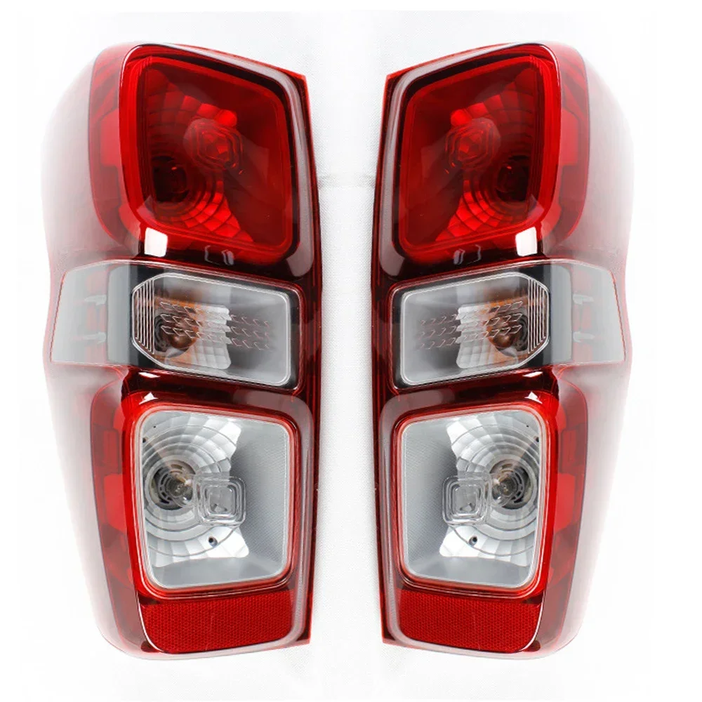 Rear Brake Tail Light Turn Signal Light Brake Lamp  For Isuzu DMax D-Max Pickup 2020 2021 2022