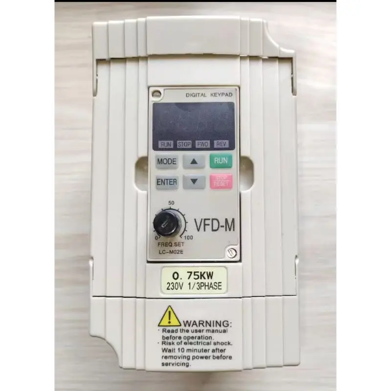 

Second-hand test OK，Delta inverter，VFD007M21A