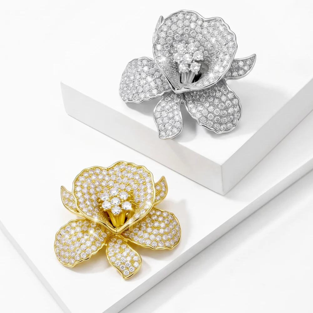 Vintage Brooch for Women Pearl Flower Anchor Skeleton Hand Brooches Elegant Suit Lapel Pin Wedding Party Clothing Decor Gift